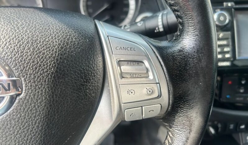 NISSAN Navara  | 4×4 (doł. ręcznie) | Manualna | 163 KM | Czarny full