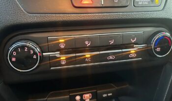 KIA Ceed  | FWD (przód) | Manualna | 100 KM | Czerwony full