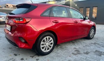 KIA Ceed  | FWD (przód) | Manualna | 100 KM | Czerwony full