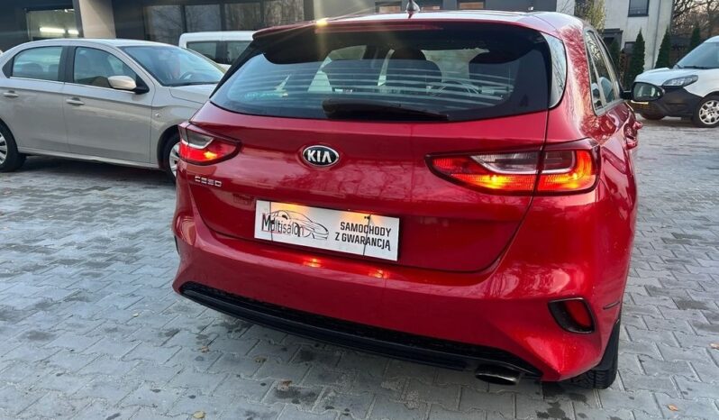 KIA Ceed  | FWD (przód) | Manualna | 100 KM | Czerwony full