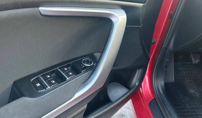 KIA Ceed  | FWD (przód) | Manualna | 100 KM | Czerwony full