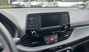 HYUNDAI I30  | FWD (przód) | Manualna | 100 KM | Szary full