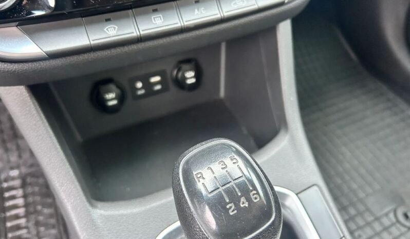 HYUNDAI I30  | FWD (przód) | Manualna | 100 KM | Szary full