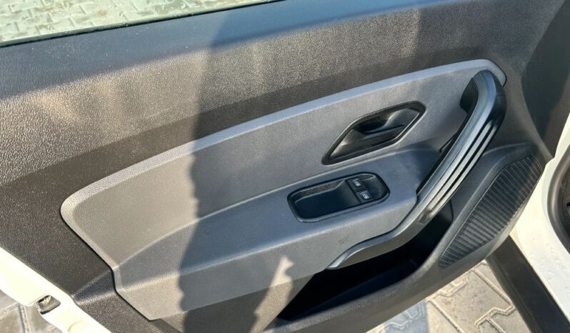 DACIA Duster  | 4×4 (doł. ręcznie) | Manualna | 115 KM | Biały full