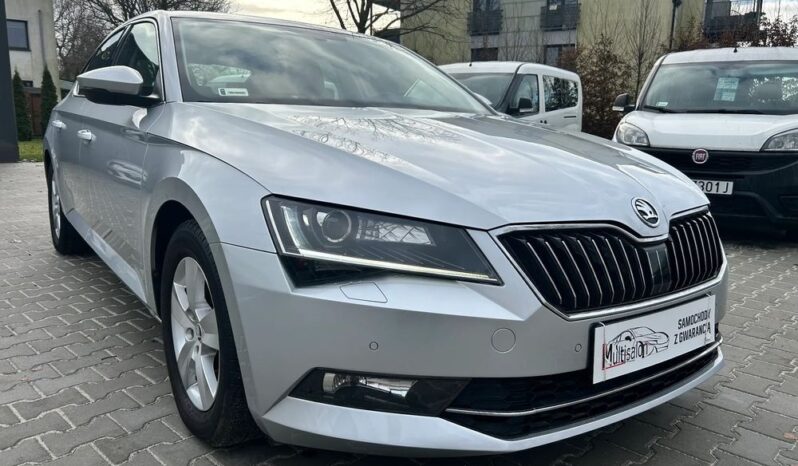 SKODA Superb  | FWD (przód) | Automatyczna | 180 KM | Srebrny full
