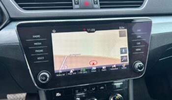 SKODA Superb  | FWD (przód) | Automatyczna | 180 KM | Srebrny full