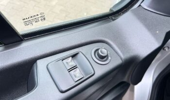 OPEL Vivaro | FWD (przód) | Manualna | 120 KM | Szary full