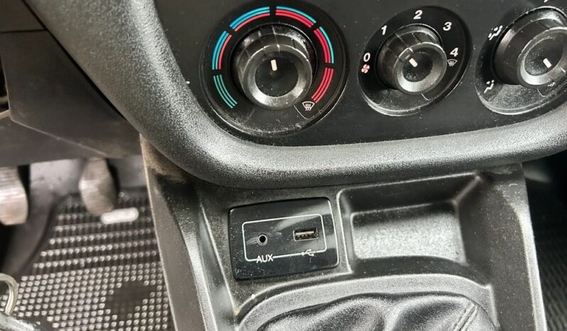 FIAT Doblo  | FWD (przód) | Manualna | 95 KM | Biały full