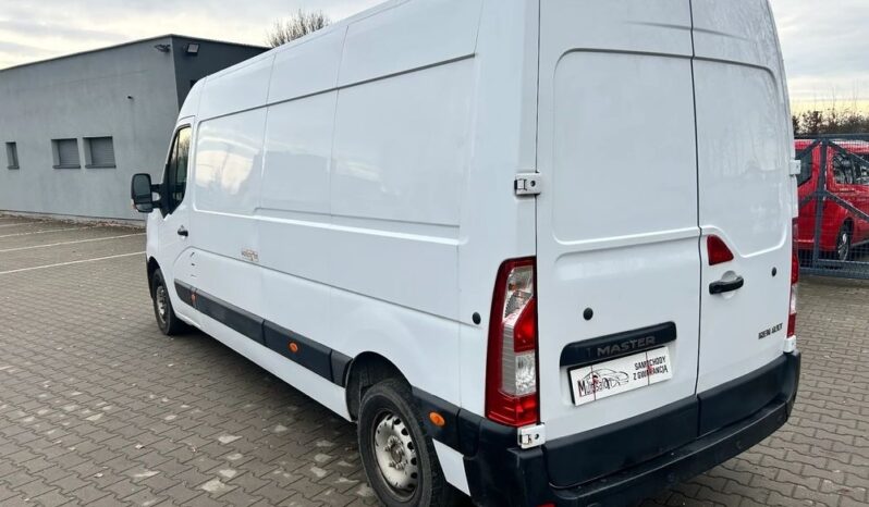 RENAULT Master  | FWD (przód) | Manualna | 136 KM | Biały full
