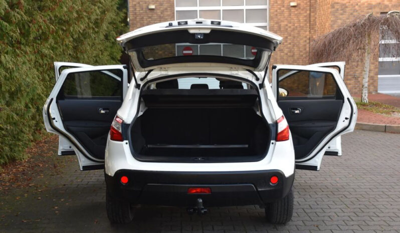 NISSAN Qashqai  | FWD (przód) | Manualna | 130 KM | Biały full