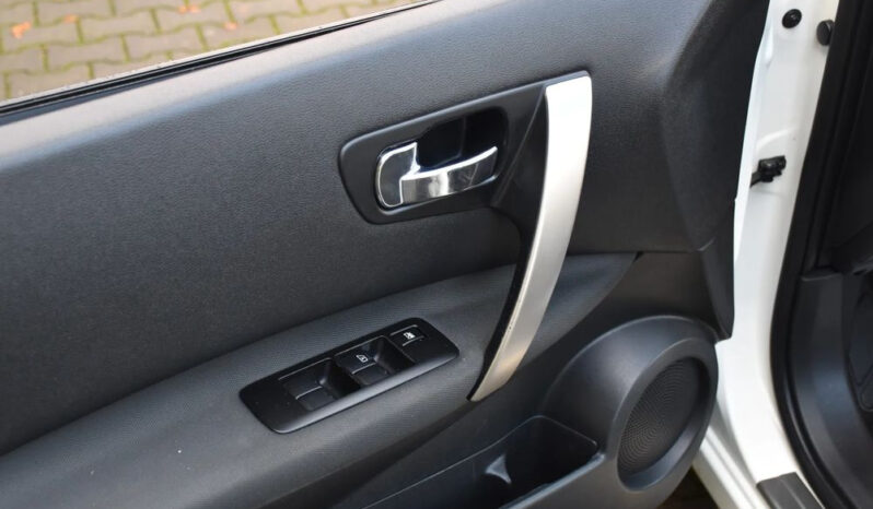 NISSAN Qashqai  | FWD (przód) | Manualna | 130 KM | Biały full