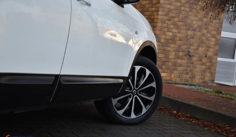 NISSAN Qashqai  | FWD (przód) | Manualna | 130 KM | Biały full