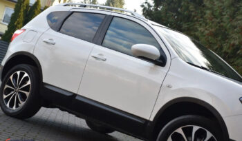 NISSAN Qashqai  | FWD (przód) | Manualna | 130 KM | Biały full