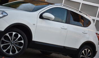 NISSAN Qashqai  | FWD (przód) | Manualna | 130 KM | Biały full