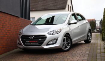 Hyundai I30  | 2016 | 110 Km | 1584Cm3 | Srebrny