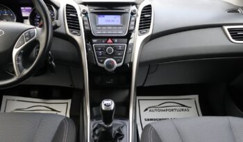 HYUNDAI I30  | 2016 | 110 KM | 1584cm3 | Srebrny full