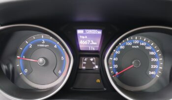 HYUNDAI I30  | 2016 | 110 KM | 1584cm3 | Srebrny full