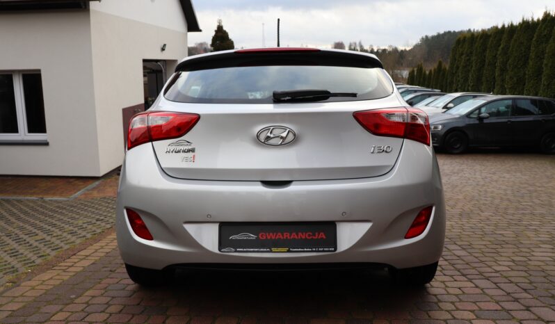 HYUNDAI I30  | 2016 | 110 KM | 1584cm3 | Srebrny full