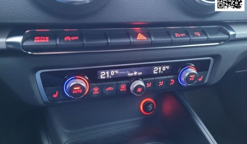 AUDI A3  | FWD (przód) | Manualna | 122 KM | Srebrny full