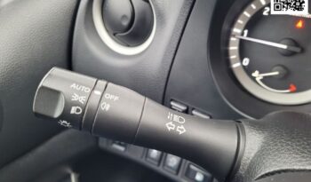 NISSAN Navara  | 4×4 (doł. ręcznie) | Manualna | 163 KM | Szary full