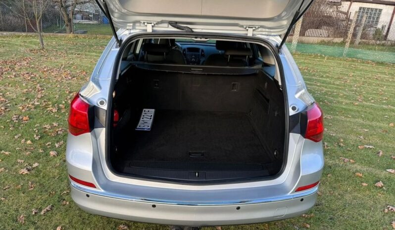 OPEL Astra | FWD (przód) | Manualna | 140 KM | Srebrny full