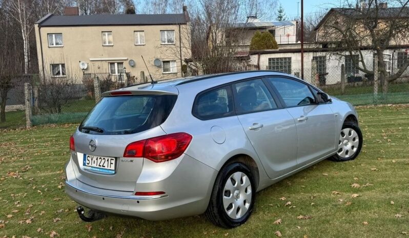 OPEL Astra | FWD (przód) | Manualna | 140 KM | Srebrny full