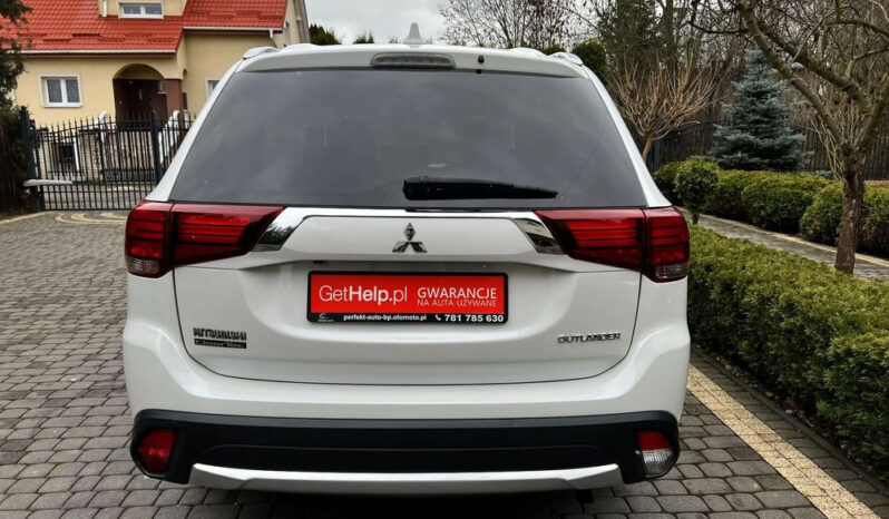 MITSUBISHI Outlander  | FWD (przód) | Manualna | 150 KM | Biały full