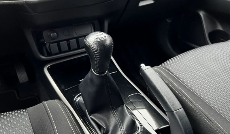 MITSUBISHI Outlander  | FWD (przód) | Manualna | 150 KM | Biały full