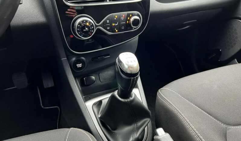 RENAULT Clio  | FWD (przód) | Manualna | 90 KM | Niebieski full