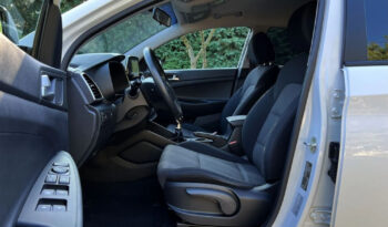 HYUNDAI Tucson  | FWD (przód) | Manualna | 132 KM | Biały full