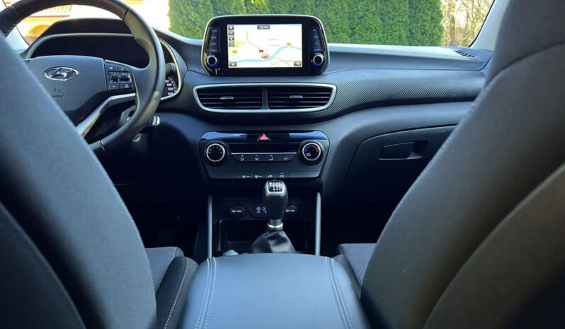 HYUNDAI Tucson  | FWD (przód) | Manualna | 132 KM | Biały full