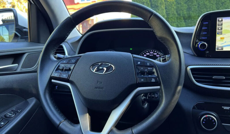 HYUNDAI Tucson  | FWD (przód) | Manualna | 132 KM | Biały full