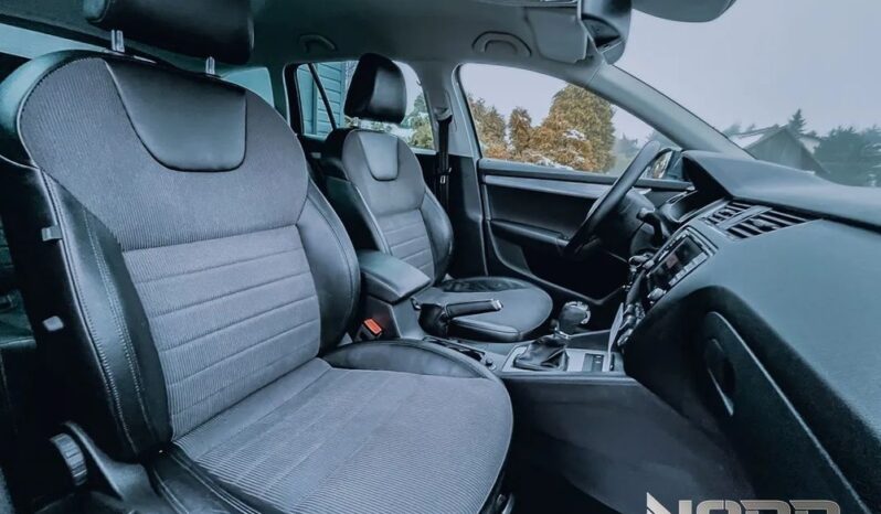 SKODA Octavia  | FWD (przód) | Automatyczna | 149 KM | Szary full