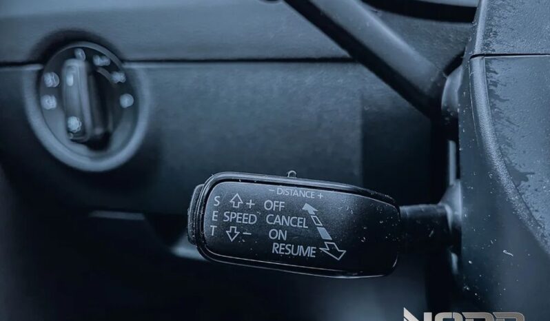 SKODA Octavia  | FWD (przód) | Automatyczna | 149 KM | Szary full