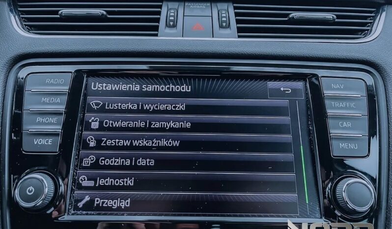 SKODA Octavia  | FWD (przód) | Automatyczna | 149 KM | Szary full