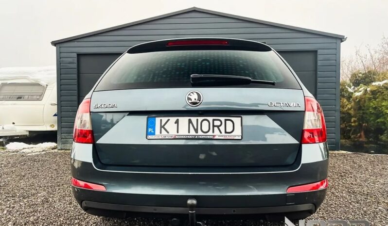 SKODA Octavia  | FWD (przód) | Automatyczna | 149 KM | Szary full