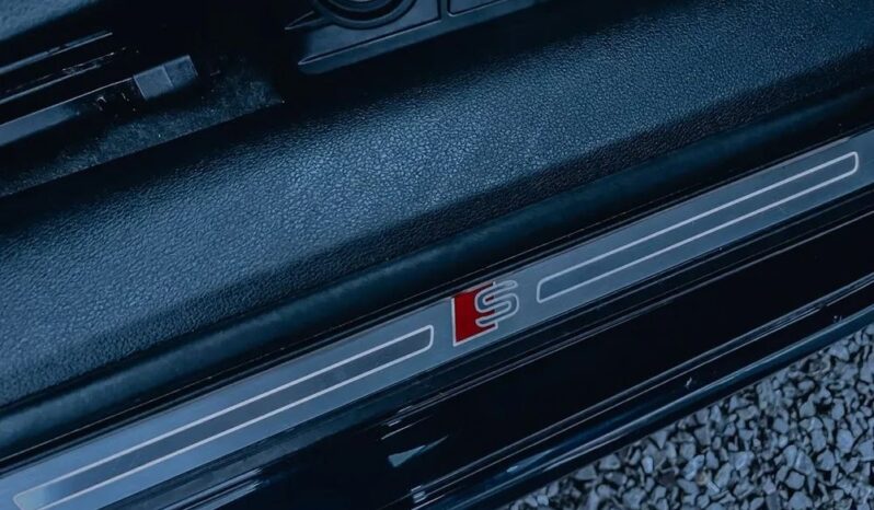 AUDI A4 Avant | FWD (przód) | Automatyczna | 150 KM | Czarny full