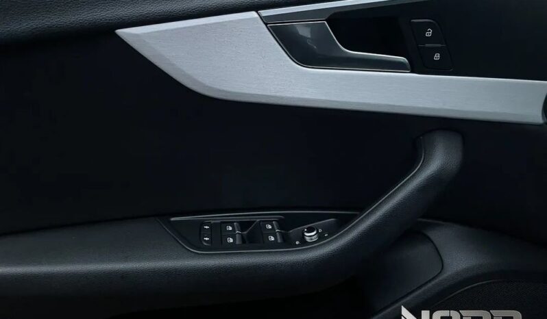 AUDI A4 Avant | FWD (przód) | Automatyczna | 150 KM | Czarny full