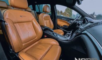 OPEL Insignia  | 4×4 (stały) | Automatyczna | 170 KM | Czarny full