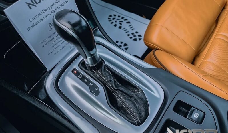 OPEL Insignia  | 4×4 (stały) | Automatyczna | 170 KM | Czarny full