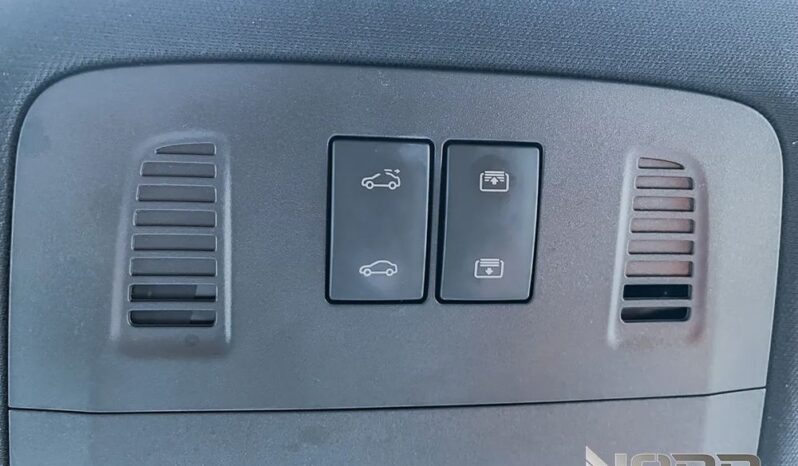 OPEL Insignia  | 4×4 (stały) | Automatyczna | 170 KM | Czarny full