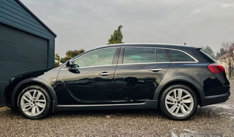 OPEL Insignia  | 4×4 (stały) | Automatyczna | 170 KM | Czarny full