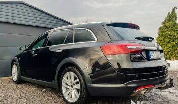 OPEL Insignia  | 4×4 (stały) | Automatyczna | 170 KM | Czarny full