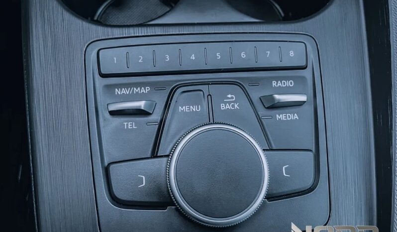 AUDI A4 Avant | FWD (przód) | Automatyczna | 150 KM | Czarny full