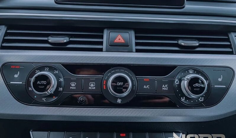 AUDI A4 Avant | FWD (przód) | Automatyczna | 150 KM | Czarny full