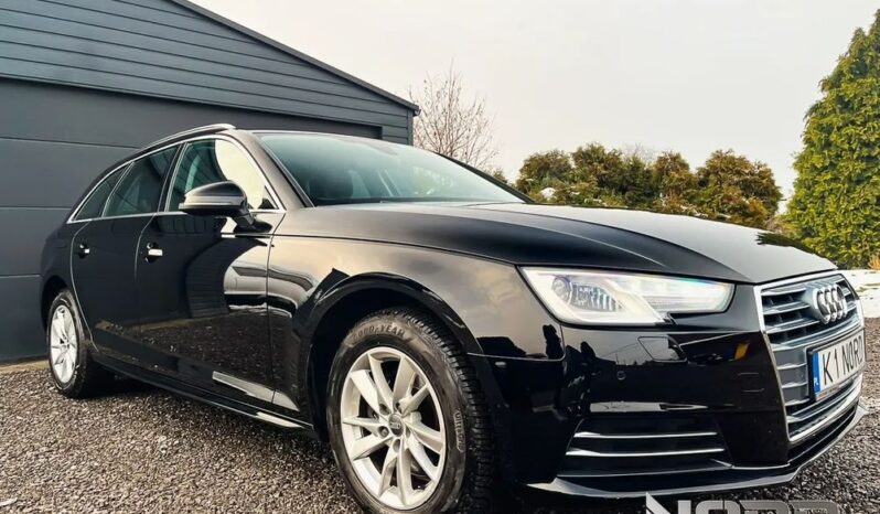 AUDI A4 Avant | FWD (przód) | Automatyczna | 150 KM | Czarny full