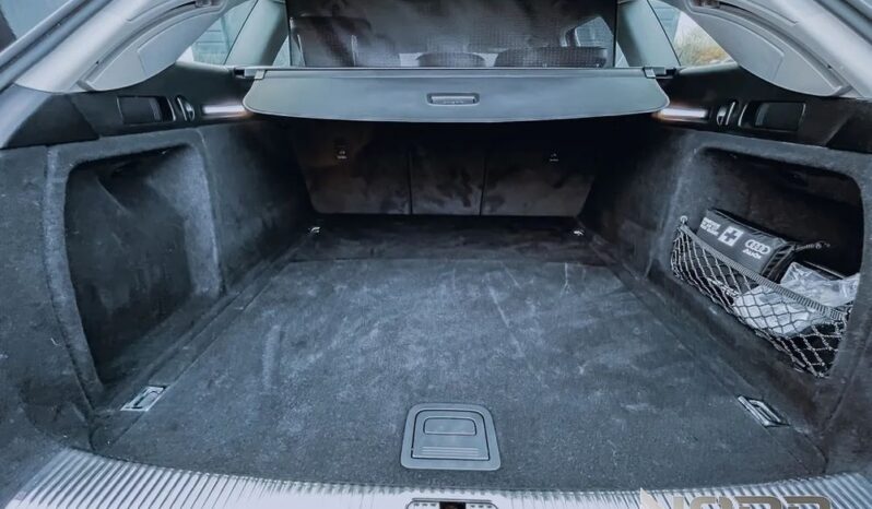 AUDI A4 Avant | FWD (przód) | Automatyczna | 150 KM | Czarny full