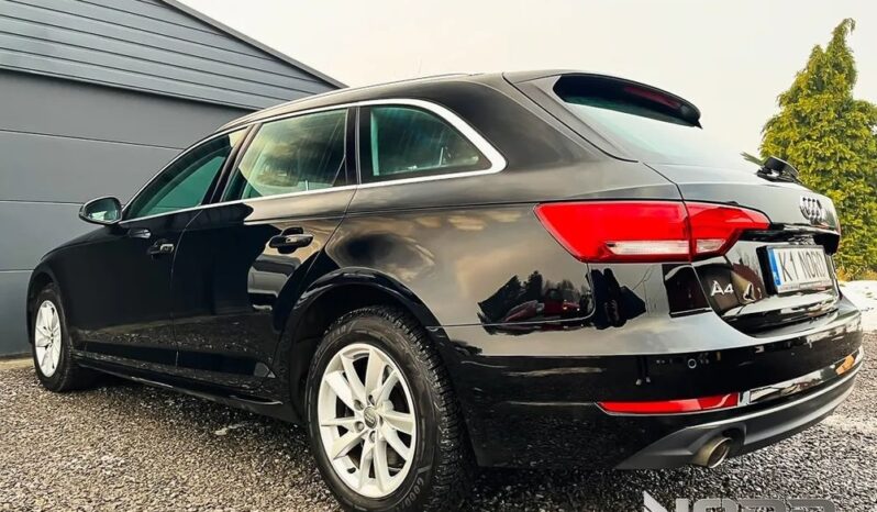 AUDI A4 Avant | FWD (przód) | Automatyczna | 150 KM | Czarny full