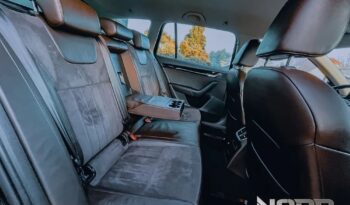 SKODA Octavia  | 4×4 (stały) | Automatyczna | 180 KM | Czarny full