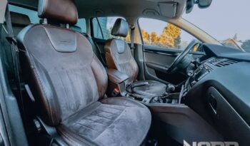 SKODA Octavia  | 4×4 (stały) | Automatyczna | 180 KM | Czarny full